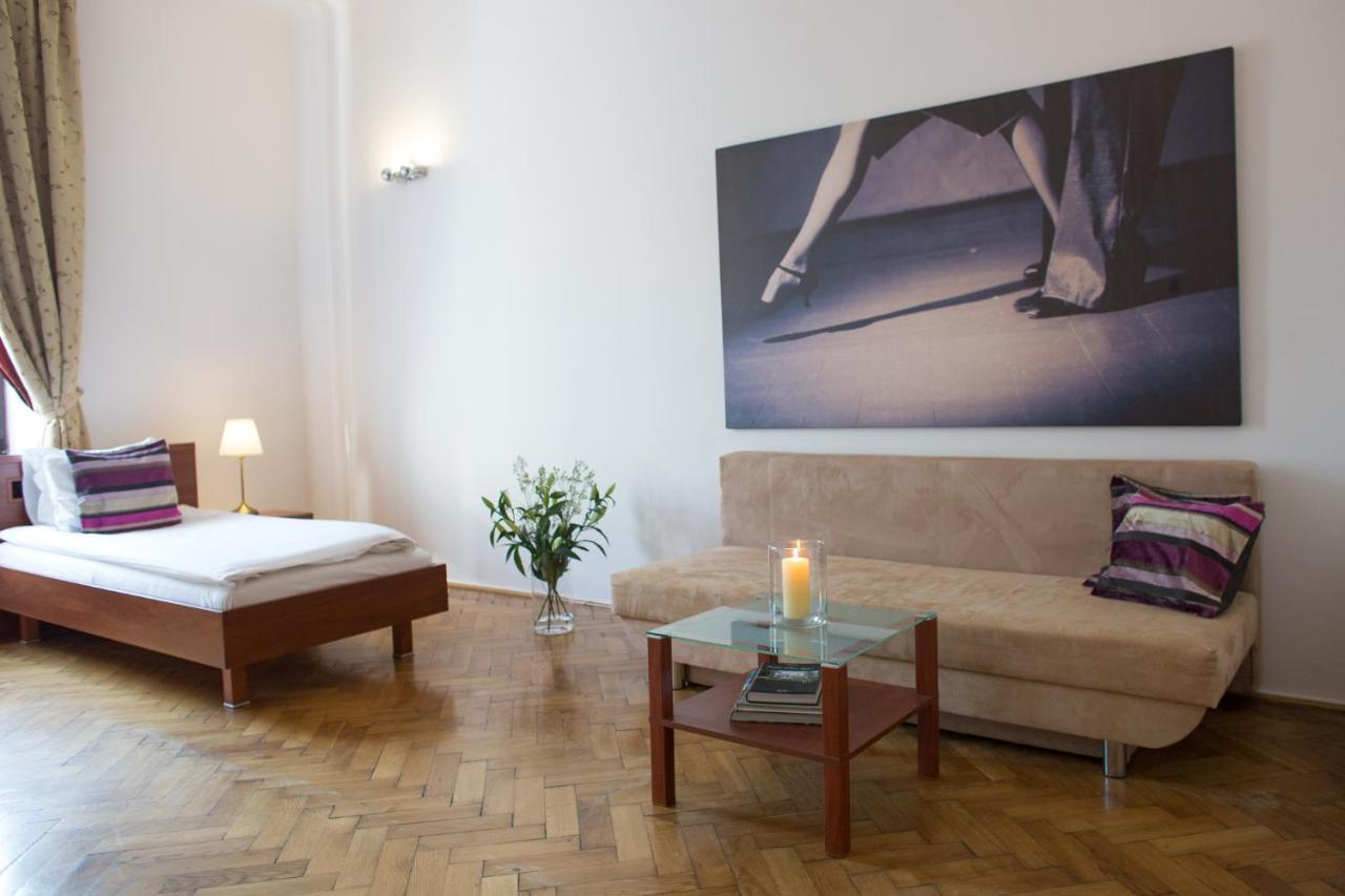 Nocleg ze śniadaniem Tango House 3*